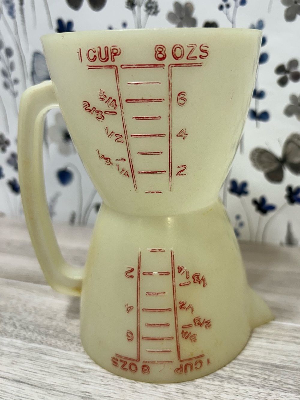 Vintage Plastic Measuring Cup 1 Cup 8 Oz Retro Kitchen